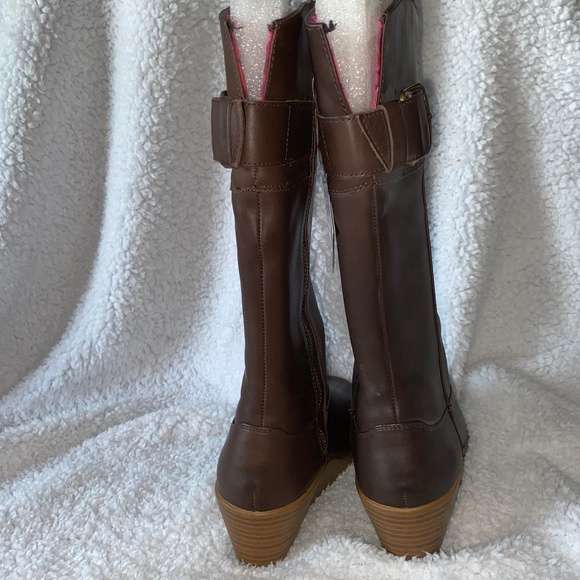 Crocs a-Leigh boots - Picture 5 of 11